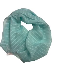 10 foulard en soie bleu ciel