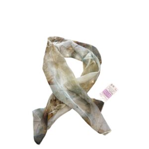 10 foulard vert et marron
